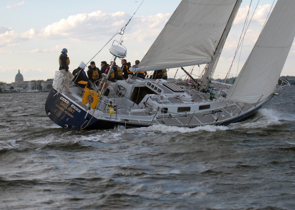 Read more about the article Learn to sail as crew with Onboard Space!