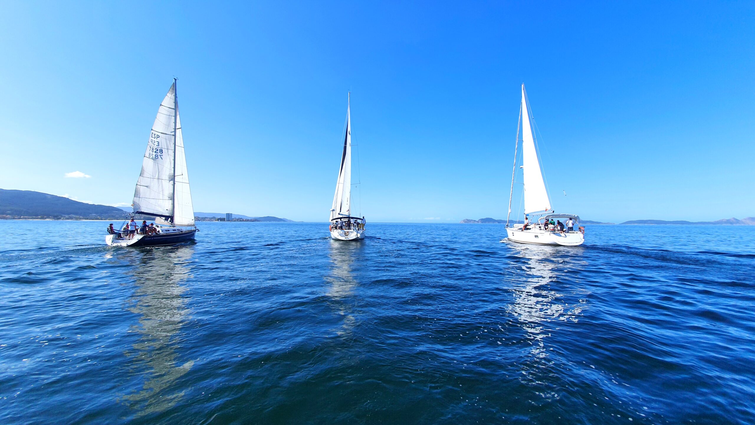 Read more about the article The Moment the World Goes Silent: How to Find Sailing Crew